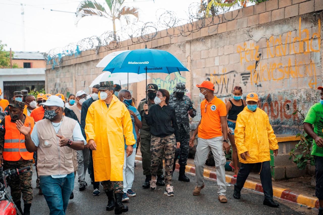 Alcald A Y Defensa Civil Realizan Evacuaciones Preventivas En El