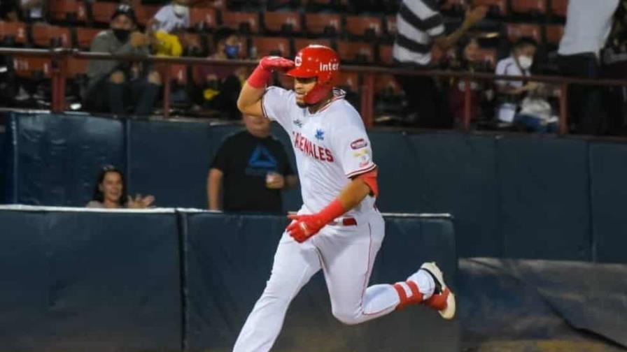 Cardenales ganan y aseguran empate en la quinta posición en béisbol de Venezuela