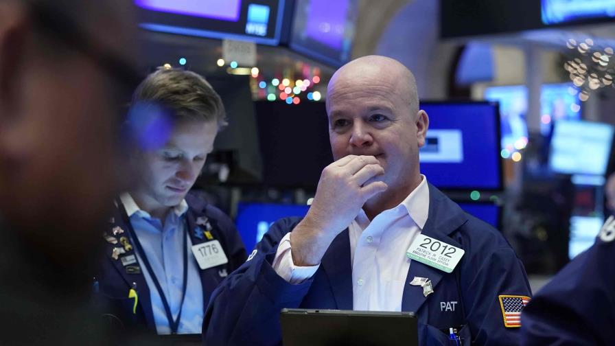 Wall Street se encamina a pérdida semanal, por tecnológicas