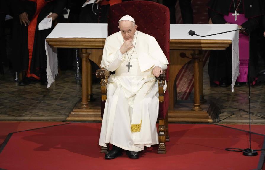 El papa Francisco cumple 85 años mientras sus reformas ganan impulso