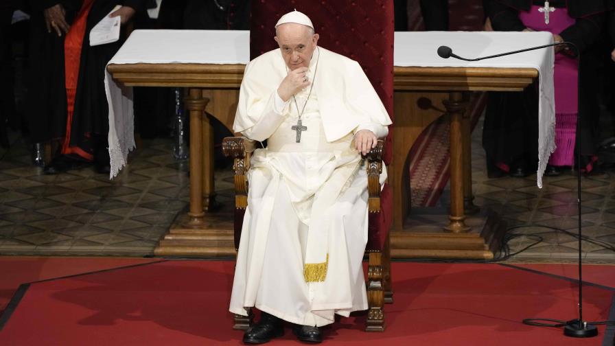 El papa Francisco cumple 85 años mientras sus reformas ganan impulso