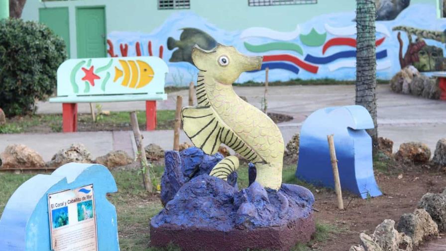 Alcaldía entrega más de 20 parques remozados en Santo Domingo Este
