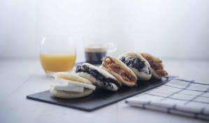 Un venezolano popularizó la arepa en Argentina y triunfa en las redes sociales