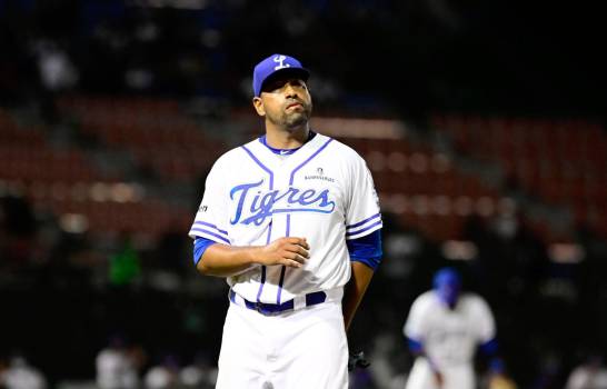 César Valdez estuvo bien en el monticulo y llevó a los Tigres del Licey a la postemporada.