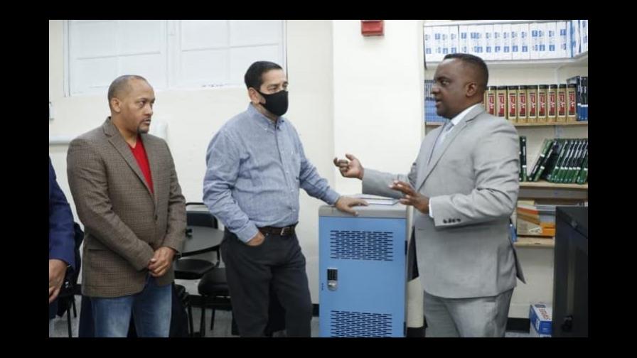 Autoridades visitan estudiantes del Infotep en Nueva York