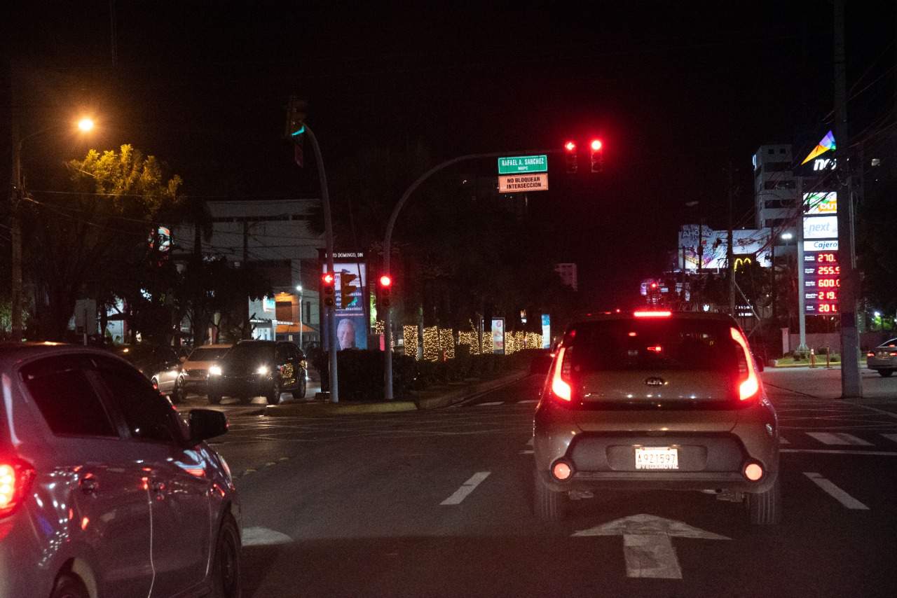 Adornos navideños en el Distrito Nacional