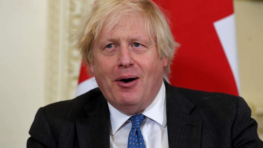 Negociador británico del Brexit deja el gobierno y agrava situación de Boris Johnson