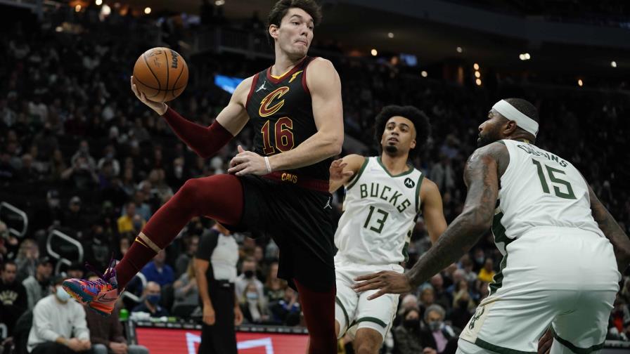 Cavaliers vencen a Bucks incompletos; hilan 6to triunfo