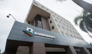 Fitch Ratings mejora a estable la perspectiva de Banreservas