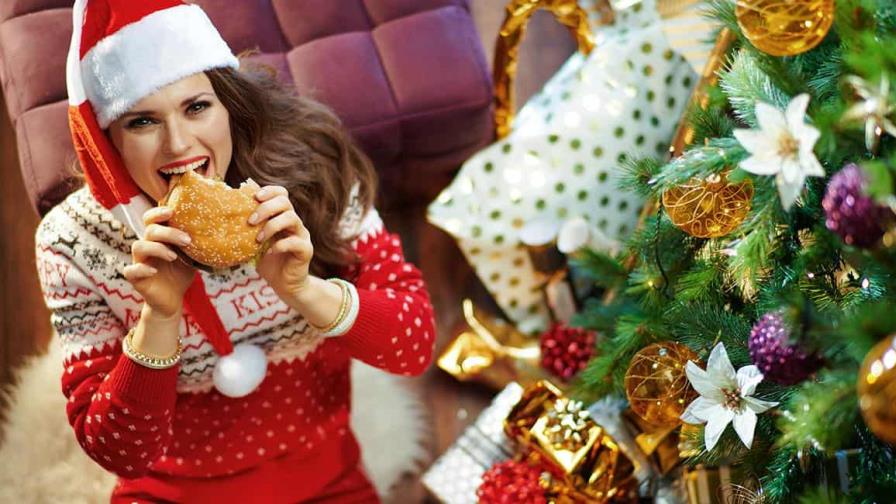 ¡Evita comer de más en las fiestas con estos consejos! ¡Evita comer de más en las fiestas con estos consejos!