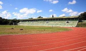 Siguen demandas contra ocupantes ilegales del complejo deportivo de La Barranquita