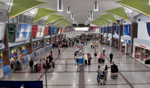 Anuncian medidas para garantizar seguridad en aeropuertos en Navidad y Año Nuevo