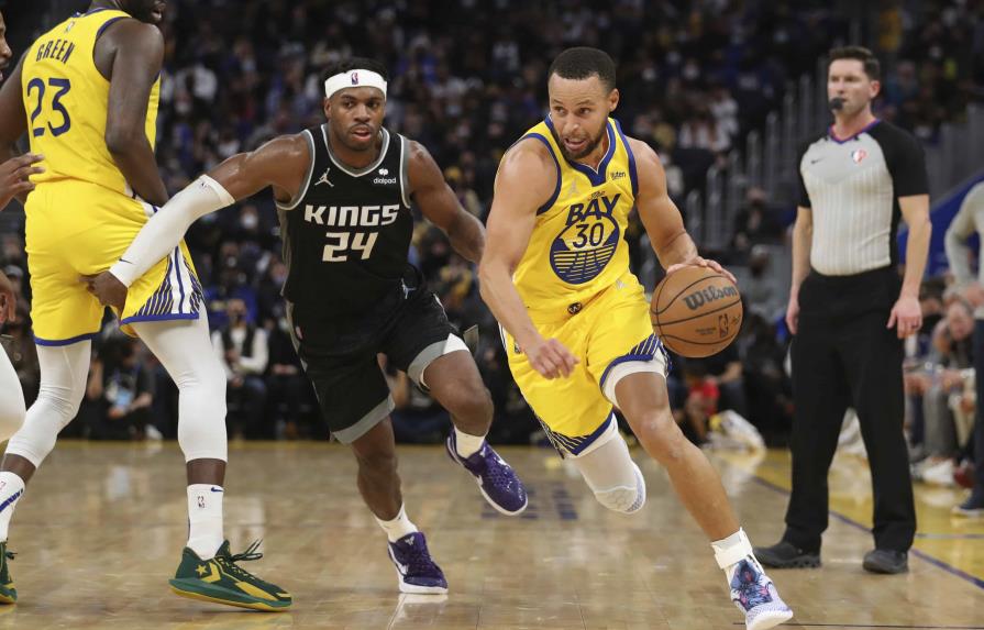 Warriors vencen a Kings con 30 puntos que marcó Stephen Curry