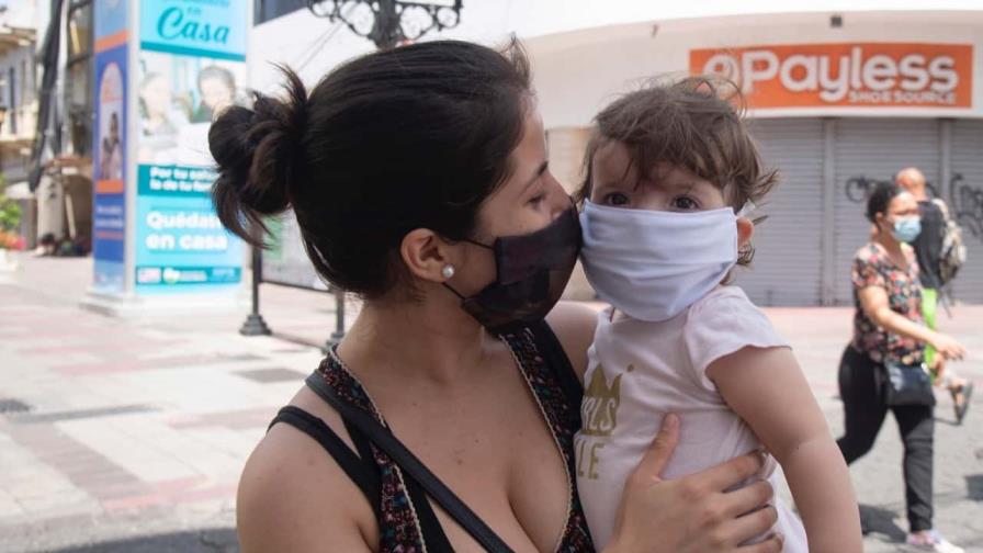 Se desploman los casos de COVID en República Dominicana