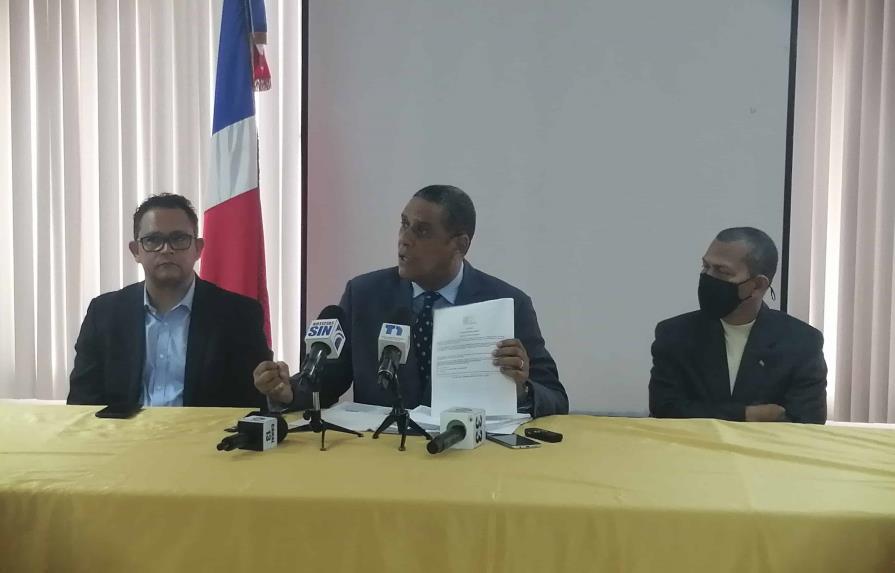 Textileros denuncian Inaguja solicita le otorguen contratos sin licitar