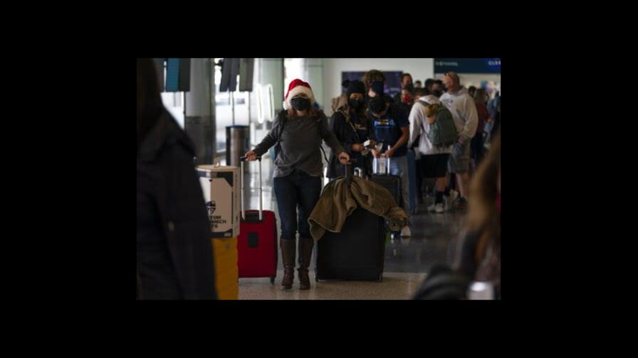 La ómicron genera más restricciones antes de Navidad en EEUU La ómicron genera más restricciones antes de Navidad en EEUU