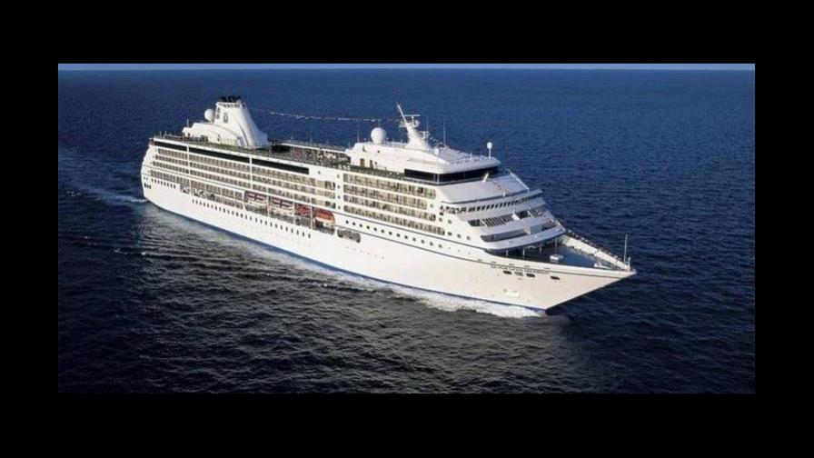 Colombia niega desembarque a crucero turístico por contagios de COVID-19 Colombia niega desembarque a crucero turístico por contagios de COVID-19