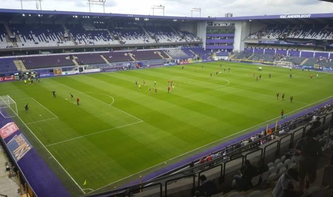Bélgica prohíbe el público en los estadios deportivos a partir del domingo