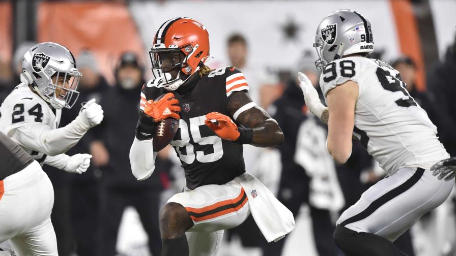 NFL y sindicato discutieron cancelar partidos por brote de COVID-19