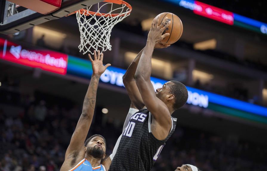 Paul George anota 17, lidera a Clippers ante Kings 