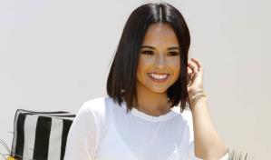 Becky G reveló el por qué de su viaje a Hawái