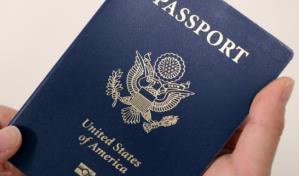 &iquest;Puede alguien con doble nacionalidad viajar sin su pasaporte de EEUU?, la embajada responde