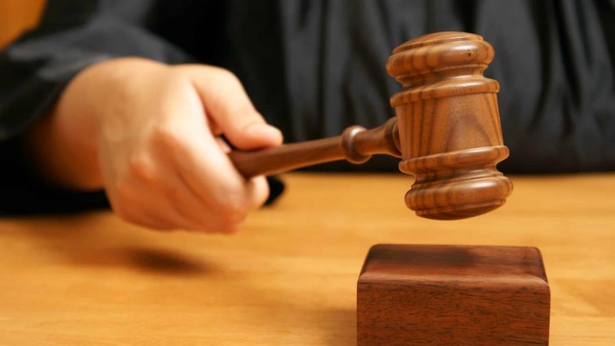 Condenan a 20, 10 y 5 años de prisión acusados de cometer varios delitos en SPM Condenan a 20, 10 y 5 años de prisión acusados de cometer varios delitos en SPM