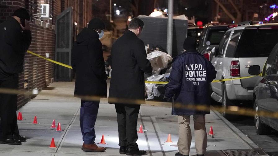 Matan mujer y su gemela resulta herida mientras celebraban su cumpleaños en Nueva York Matan mujer y su gemela resulta herida mientras celebraban su cumpleaños en Nueva York