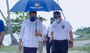 Intervienen playa Guayacanes; David Collado dice será modelo del Caribe