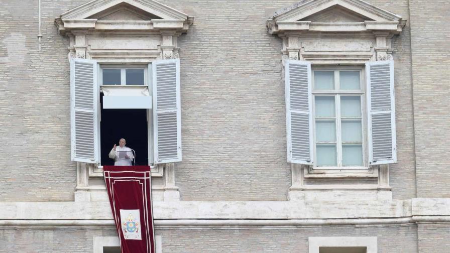 El papa pide a los matrimonios rotos que no causen dolor a los hijos