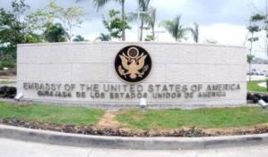 Embajada de EEUU en RD cancela citas para visas de inmigrantes
