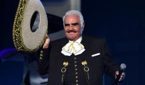 2021, el año en que la música despidió a Raffaella Carrà y Vicente Fernández