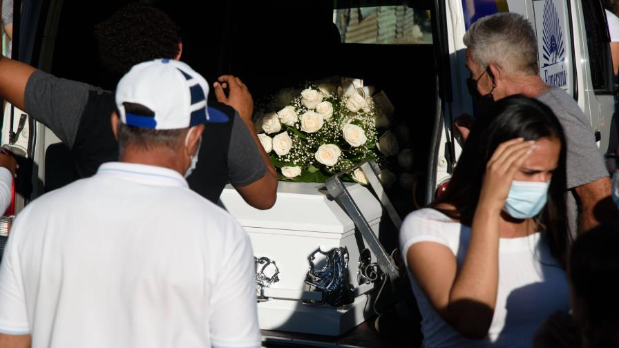 Traen hoy los restos de otros tres criollos que murieron en México