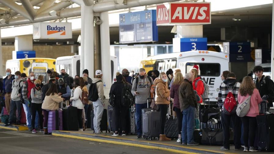 Más de mil vuelos cancelados en Estados Unidos hasta primera hora de la tarde