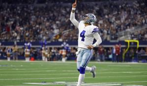 Prescott y los Cowboys aplastan 56-14 a Washington