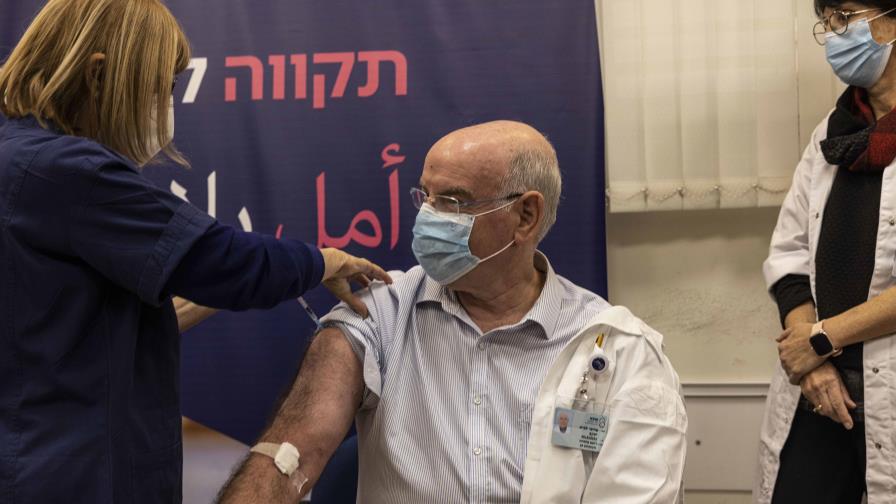 Israel prueba cuarta dosis de vacuna contra COVID-19 Israel prueba cuarta dosis de vacuna contra COVID-19