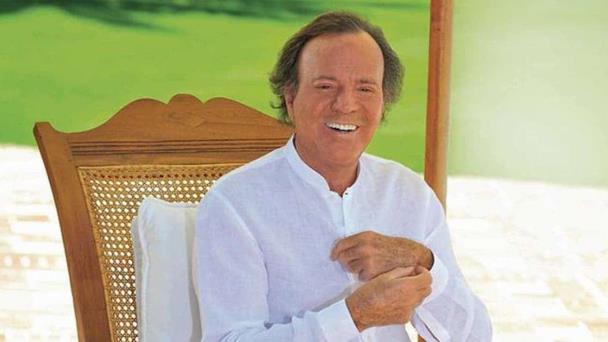 Julio Iglesias lives a quiet life in Punta Cana