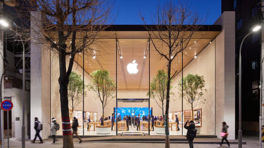 Apple cierra al público sus tiendas en Nueva York ante alza de casos de COVID-19 Apple cierra al público sus tiendas en Nueva York ante alza de casos de COVID-19
