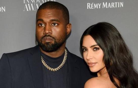 Kanye West paga de más por mansión al frente de Kim Kardashian