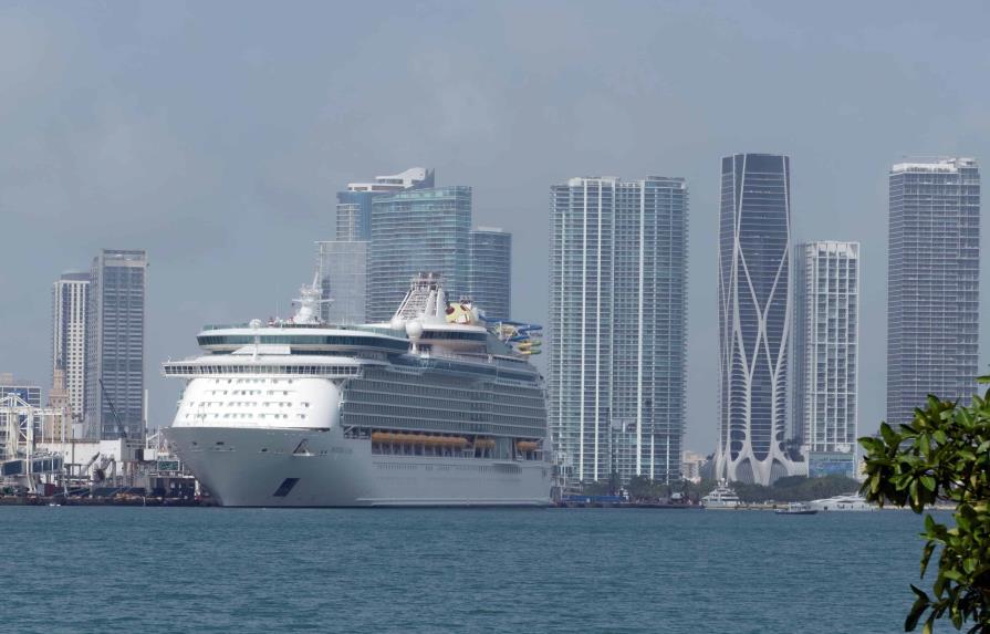 Los cruceros, bajo la lupa de EEUU tras erupción de la COVID-19 por ómicron