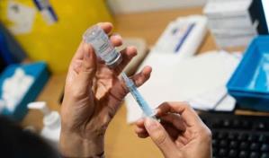 &iquest;Cu&aacute;les pa&iacute;ses est&aacute;n aplicando la tercera dosis de vacuna anticovid?