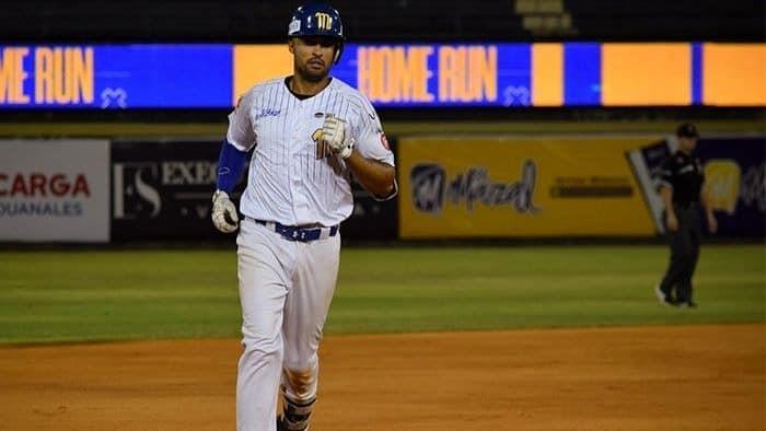 Navegantes le pegan a Caribes en el béisbol de Venezuela