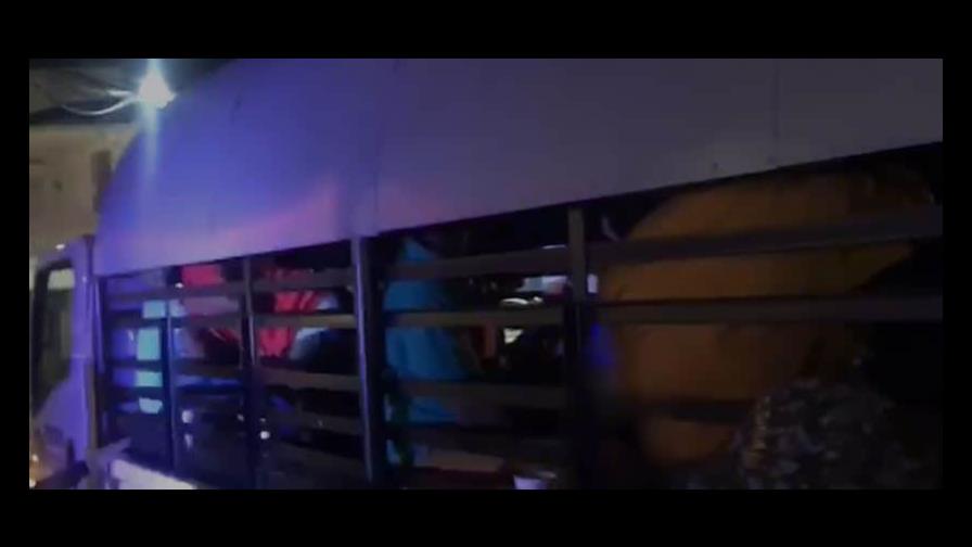 Policía detiene más de 100 personas en un teteo en Santo Domingo Este