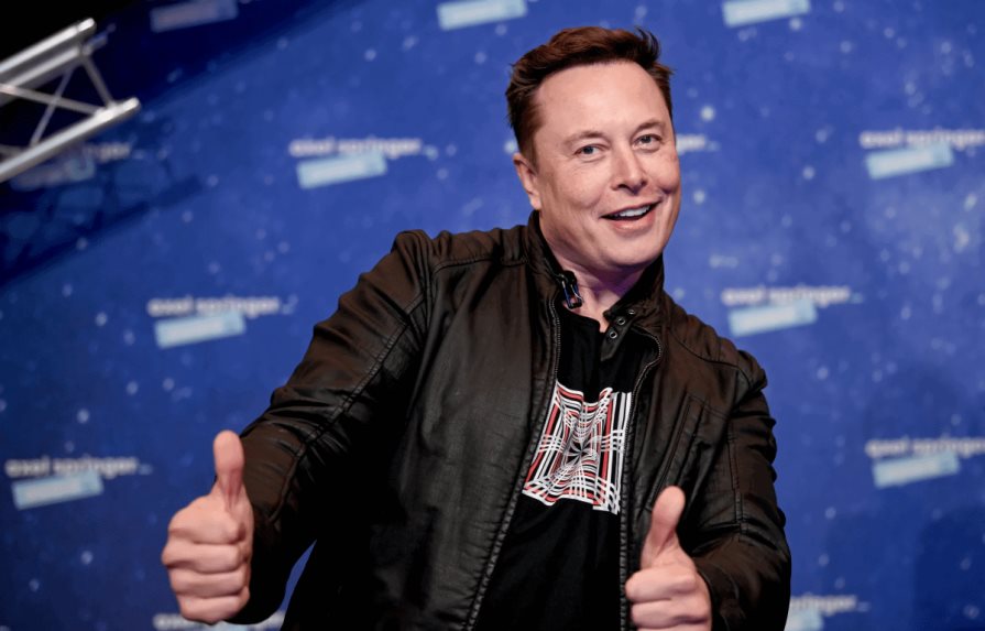 Elon Musk vende acciones de Tesla por un valor de 1,020 millones de dólares