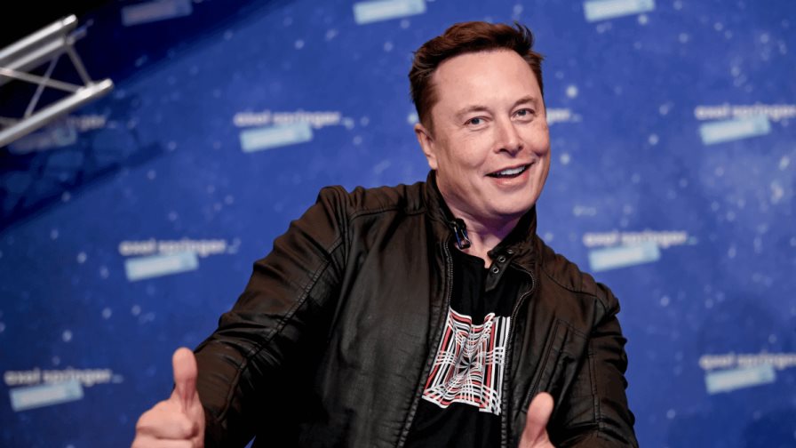 Elon Musk vende acciones de Tesla por un valor de 1,020 millones de dólares