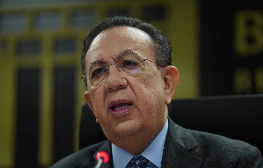 Clima de paz en RD atraerá inversión extranjera en 2022, dice gobernador del Banco Central