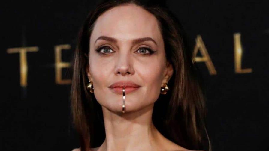 Joyas en la cara, la nueva tendencia entre las celebridades Joyas en la cara, la nueva tendencia entre las celebridades