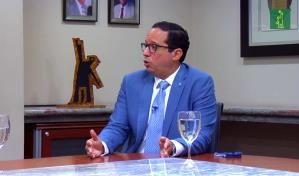 Sigmund Freund anuncia que tiene COVID-19