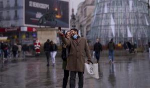 España reduce los días de cuarentena obligatoria por COVID