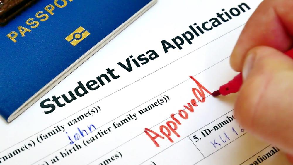 EEUU exonera entrevistas para renovación de visas de trabajo y de estudiantes hasta diciembre 2022